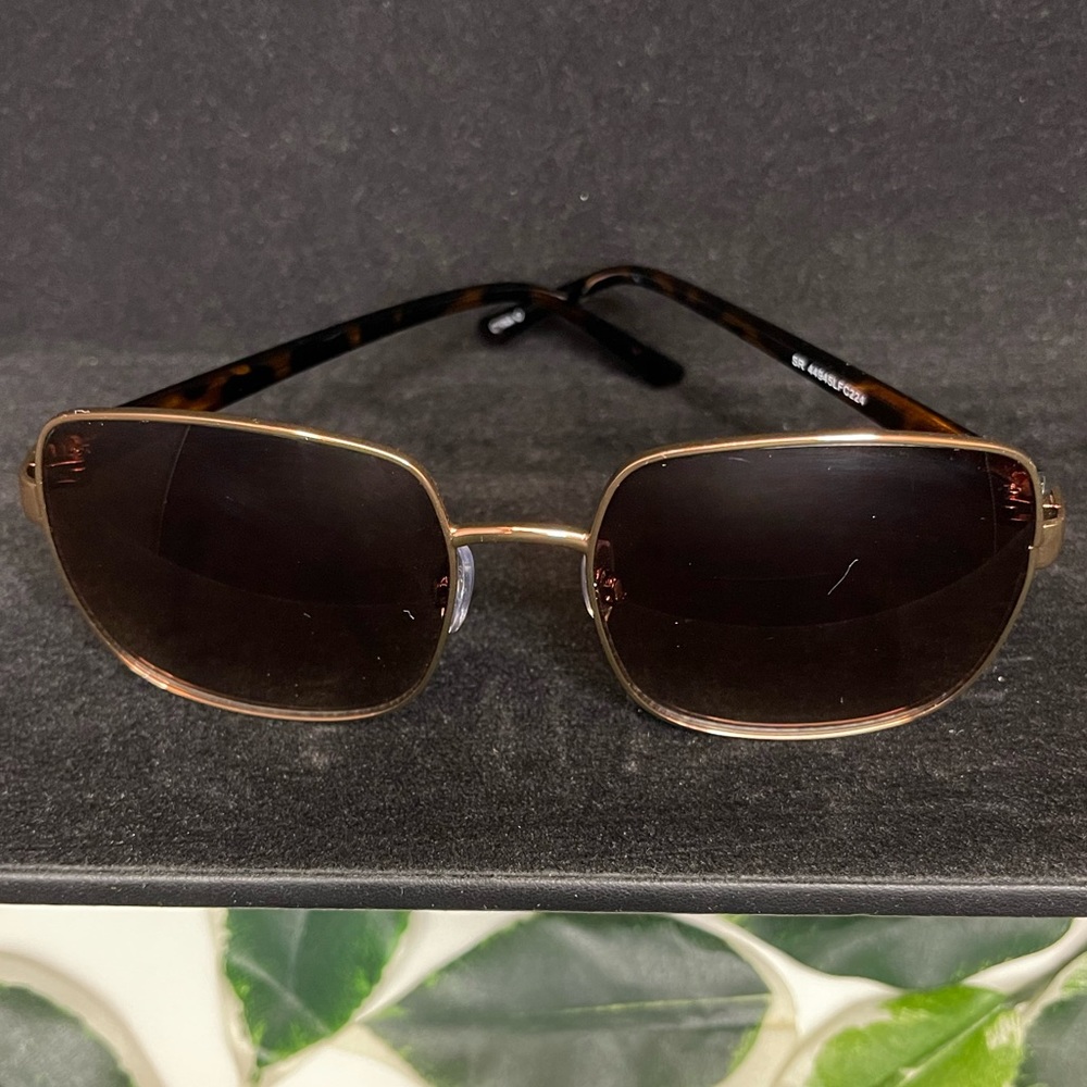 FGX International Women’s Sunglasses